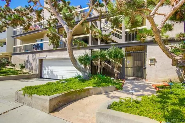 7434 Herschel #6, La Jolla (san Diego), CA 92037