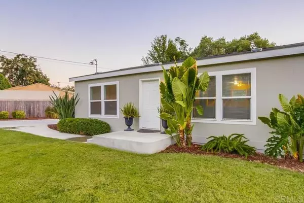 13235 Beechtree St, Lakeside, CA 92040