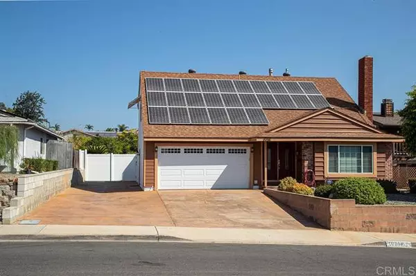 10018 Shaggybark Dr., Santee, CA 92071