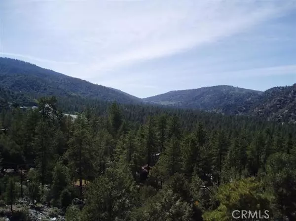 5490 Easter Drive, Wrightwood, CA 92397