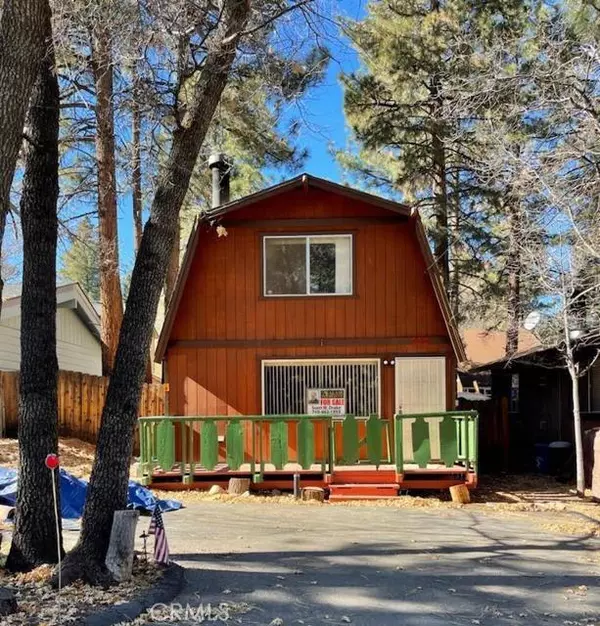 272 Victoria Lane, Sugarloaf, CA 92386