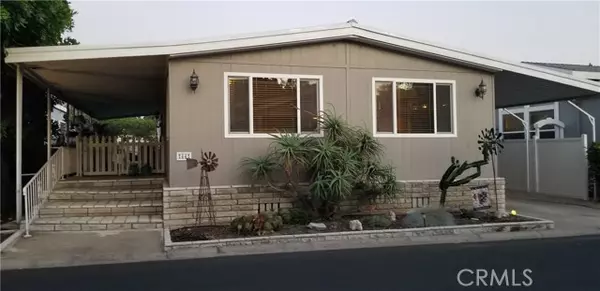 2851 Rolling Hills Drive #44, Fullerton, CA 92835