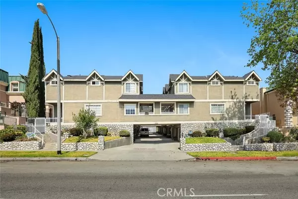 Montrose, CA 91020,2231 Montrose Avenue #7