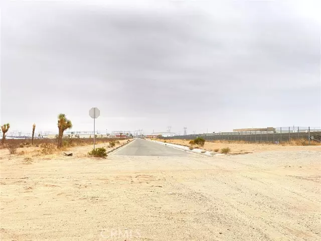 Adelanto, CA 92301,0 Cassia Road