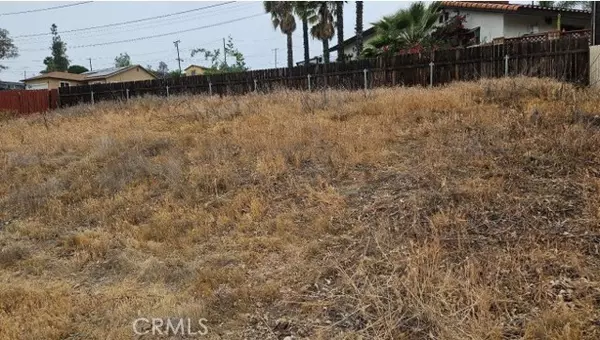 Lake Elsinore, CA 92530,0 Pierce