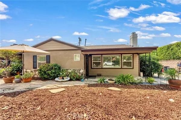 526 W Ada Avenue, Glendora, CA 91741