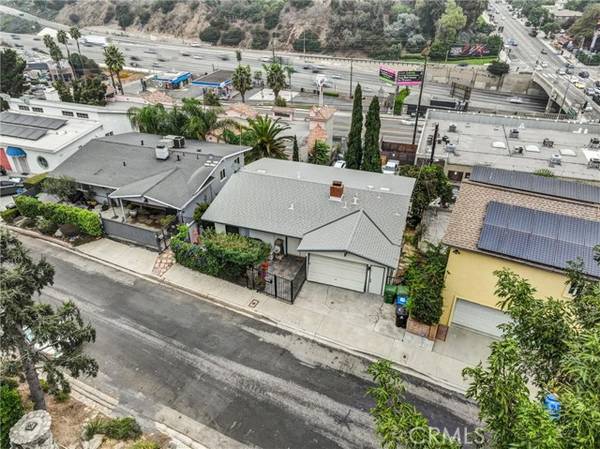 3242 Dos Palos Drive, Los Angeles, CA 90068