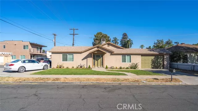 Rialto, CA 92376,355 N Orange Avenue