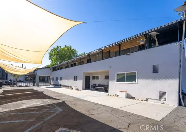 19525 Ventura Boulevard, Tarzana (los Angeles), CA 91356