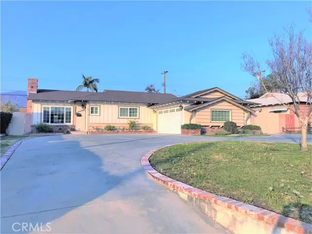 943 E Foothill Boulevard, Glendora, CA 91741