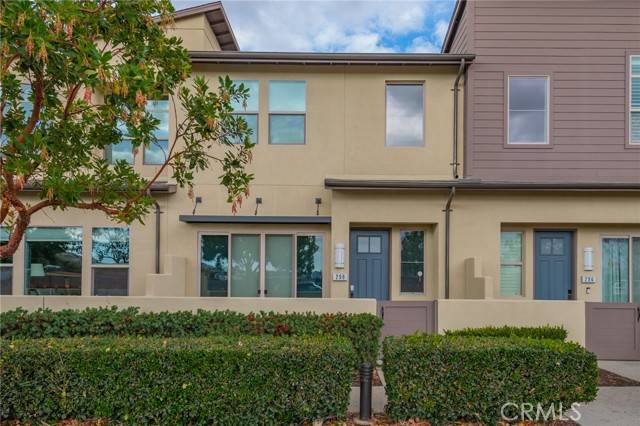 298 Alienta Lane, Rancho Mission Viejo, CA 92694