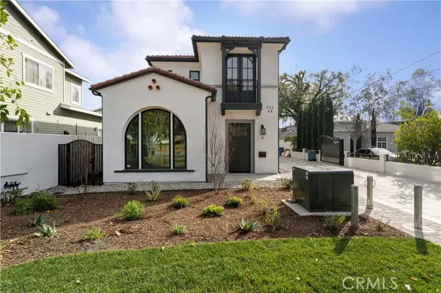 Monrovia, CA 91016,634 W Olive Avenue #B