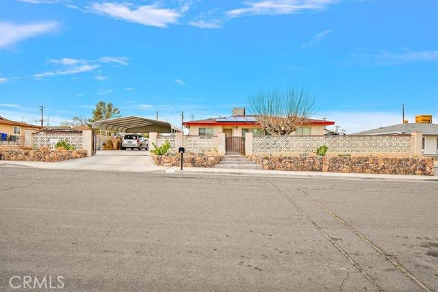 1230 Sunshine Drive, Barstow, CA 92311