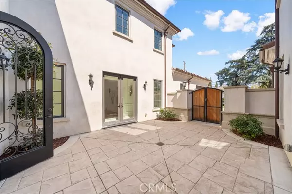 Arcadia, CA 91006,1327 S 2nd Avenue