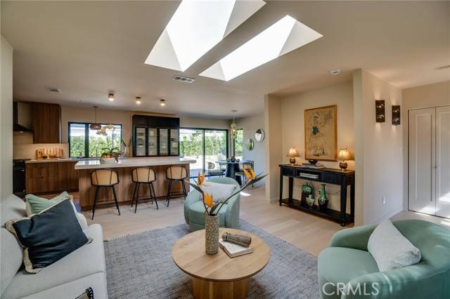 785 W Harriet Street, Altadena, CA 91001