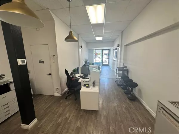 Monrovia, CA 91016,511 S Myrtle Avenue