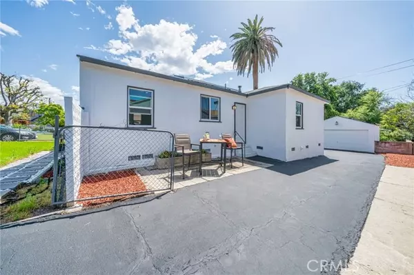 Altadena, CA 91001,834 Morada Place