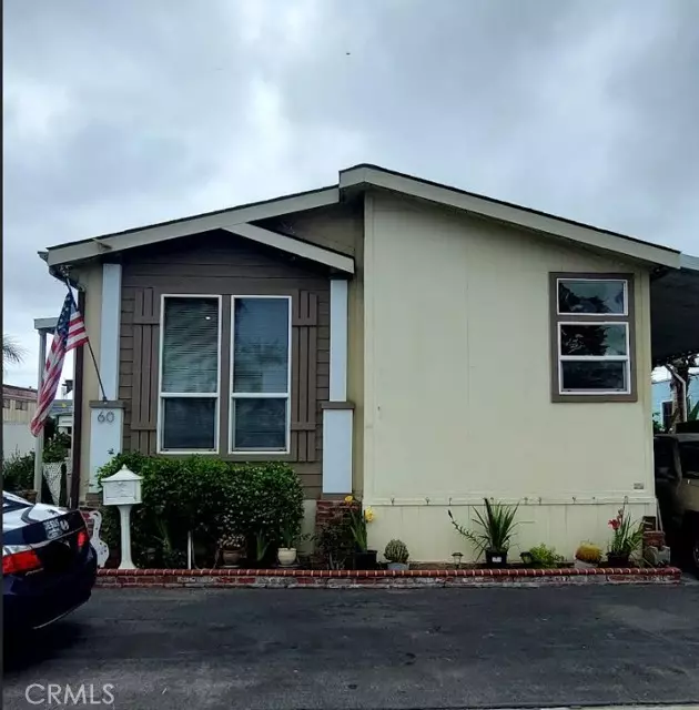 Santa Fe Springs, CA 90670,12147 Lakeland Road #60