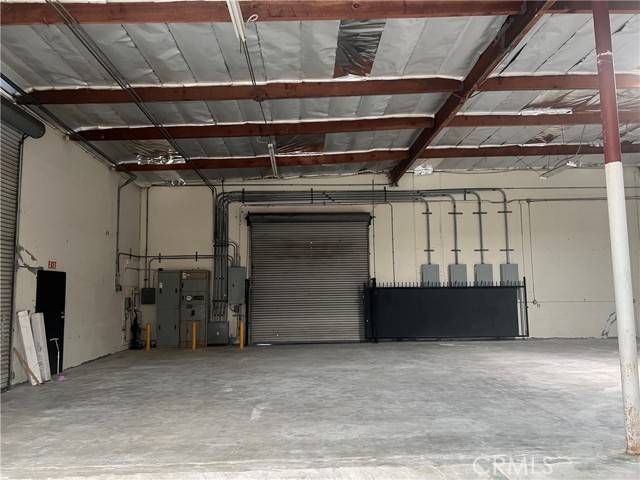 Corona, CA 92881,1837 California Avenue