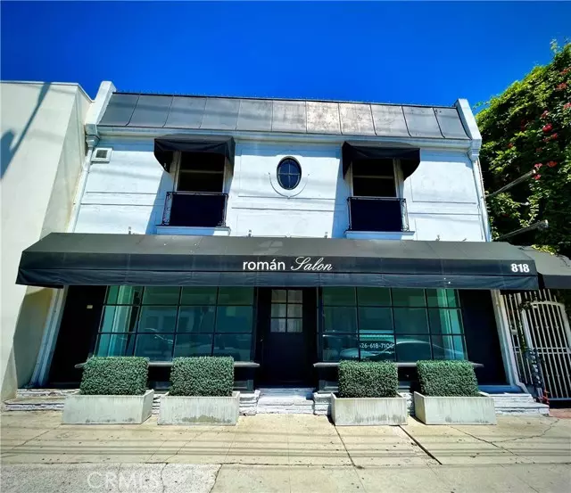 818 N La Cienega Boulevard, West Hollywood, CA 90069