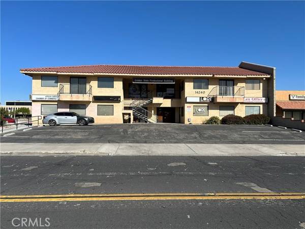 14240 St Andrews Drive, Victorville, CA 92395