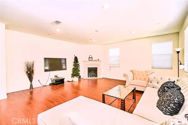 Eastvale, CA 92880,13288 Cactus Flower Street