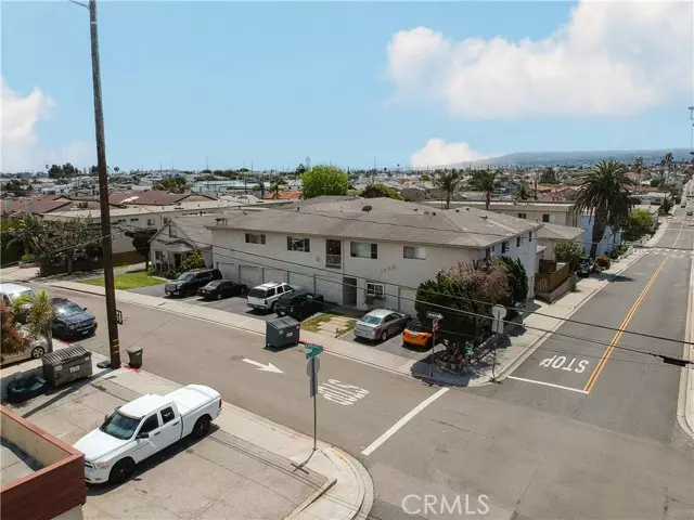 Redondo Beach, CA 90278,1900 Vanderbilt Lane