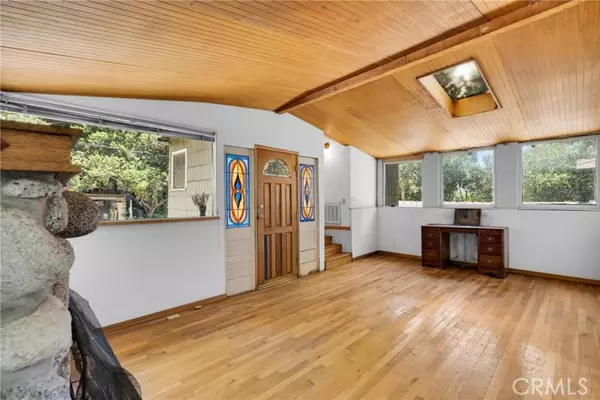 Sierra Madre, CA 91024,639 Woodland Drive