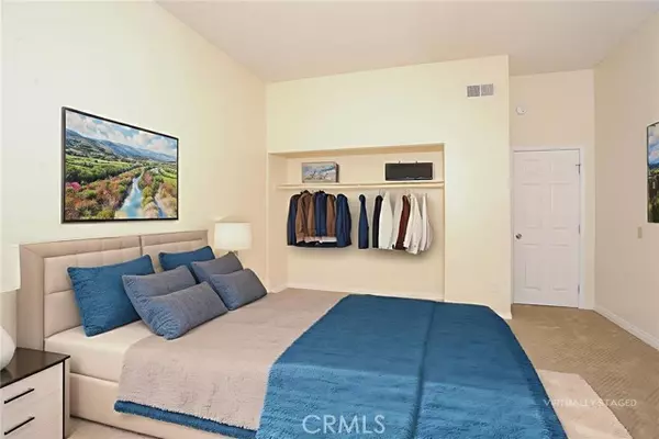 Simi Valley, CA 93063,3342 Darby Street #317