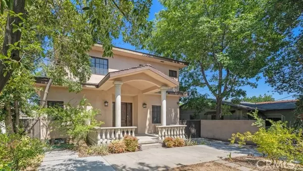 Pasadena, CA 91107,184 S Altadena Drive