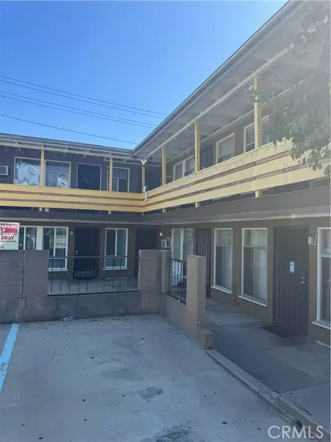 1830 E Villa Street, Pasadena, CA 91107