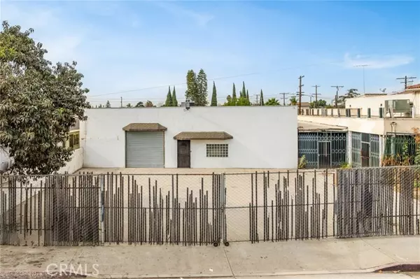 Compton, CA 90220,915 N Willowbrook Avenue