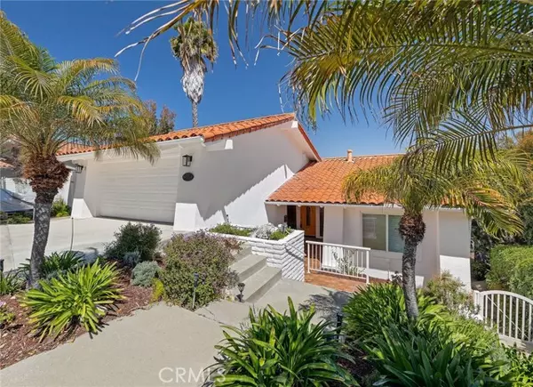 Palos Verdes Estates, CA 90274,4321 Via Azalea