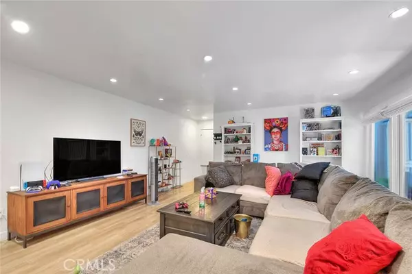 South Pasadena, CA 91030,1720 Mission Street #7