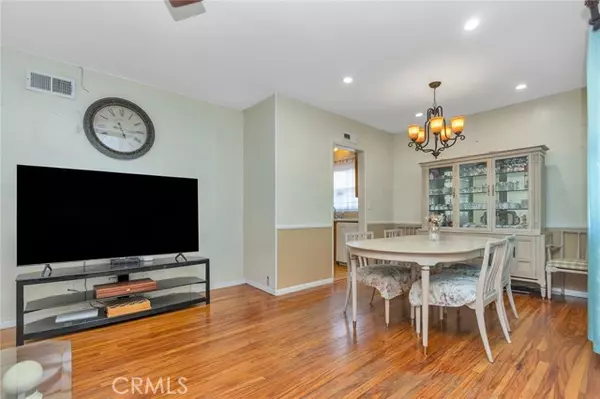 Glendora, CA 91740,1371 S Bender Avenue
