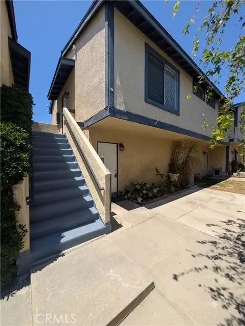 529 E Colorado Boulevard #C, Monrovia, CA 91016