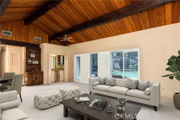 Arcadia, CA 91007,1101 Paloma Drive