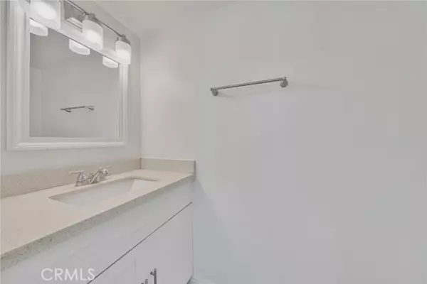 Monterey Park, CA 91755,208 N Nicholson Avenue #B