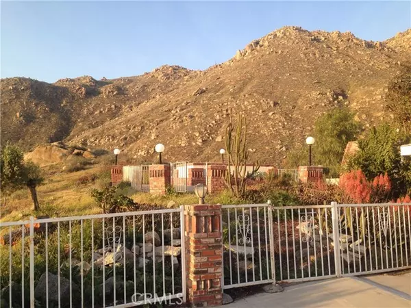 Riverside, CA 92507,20610 Hill Top Drive