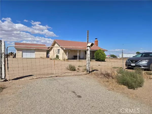 Oak Hills, CA 92344,9760 Phelan Road