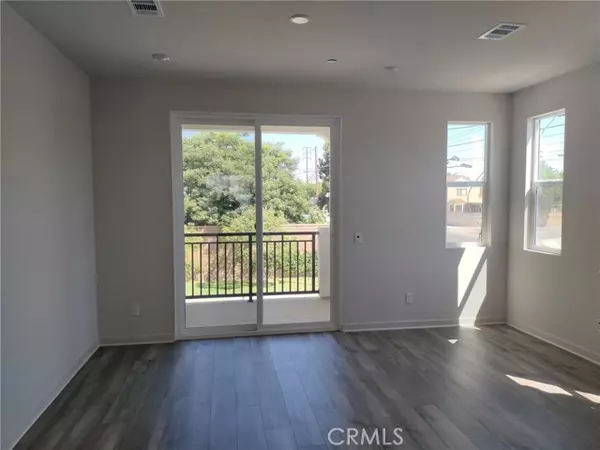 Covina, CA 91722,1104 Cardinal Way