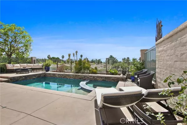 Lake Forest (el Toro), CA 92610,28 Bonita Vista