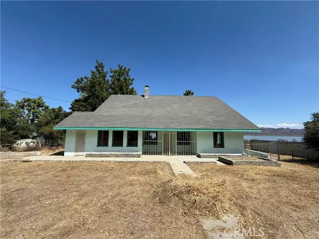 Lake Elsinore, CA 92530,17786 Grand