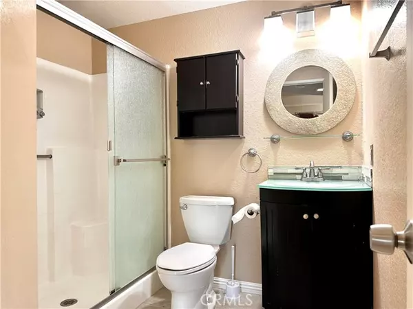 Diamond Bar, CA 91765,22749 Lakeway Drive #375