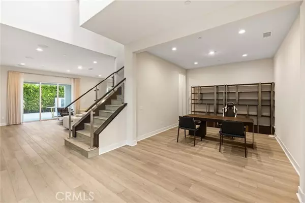 Montebello, CA 90640,185 Orchid Court