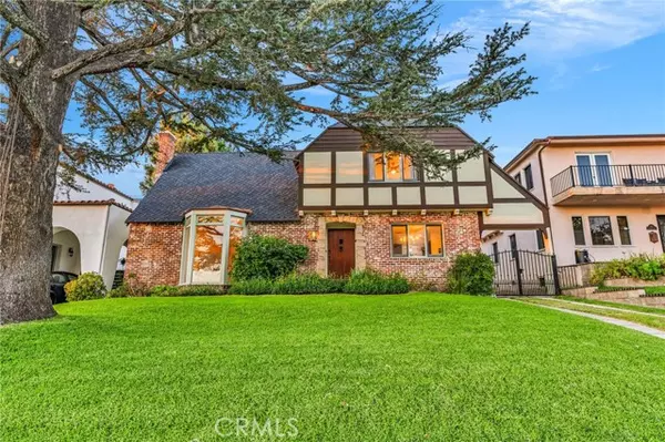 869 Cumberland Road, Glendale, CA 91202