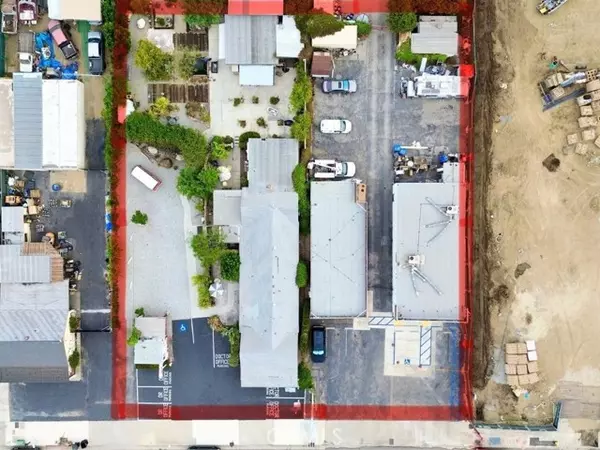 Glendora, CA 91740,709 E Route 66