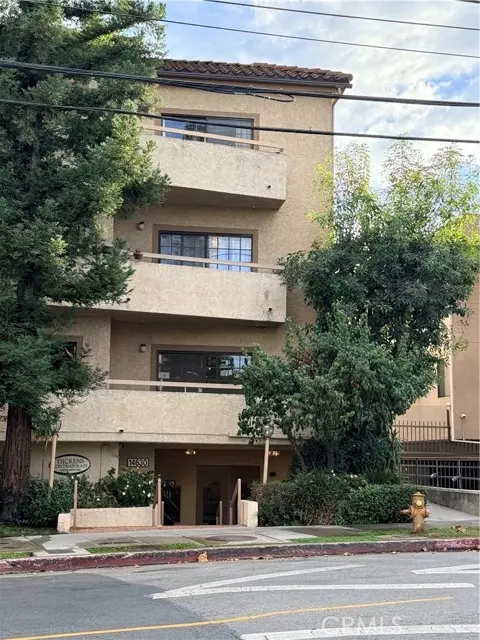 14630 Dickens Street #307, Sherman Oaks, CA 91403