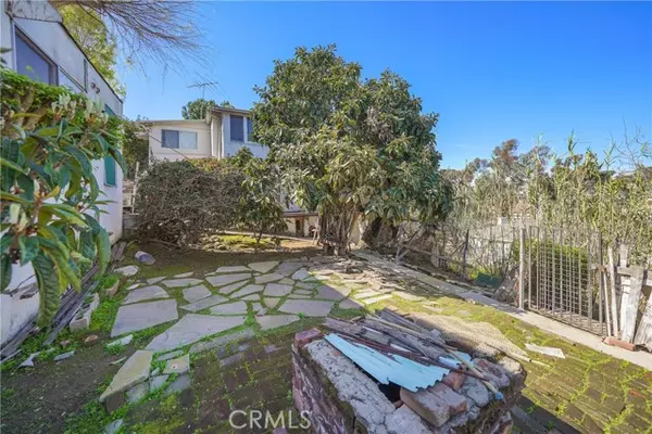 Los Angeles, CA 90039,2149 Fargo Street