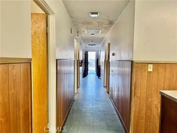 Los Angeles, CA 90022,6513 Whittier